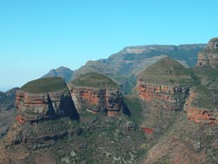 This photo of the Three Rondavels located along the Panorama Route in South Africa was taken by Esther Seijmonsbergen from the Netherlands.
